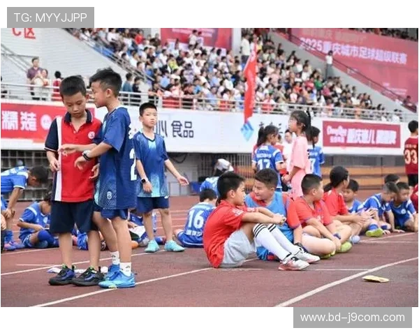 渝西足球队崛起记：从地方小队到职业联赛的新星之路